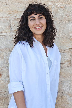 Ivana Liotino - Hover